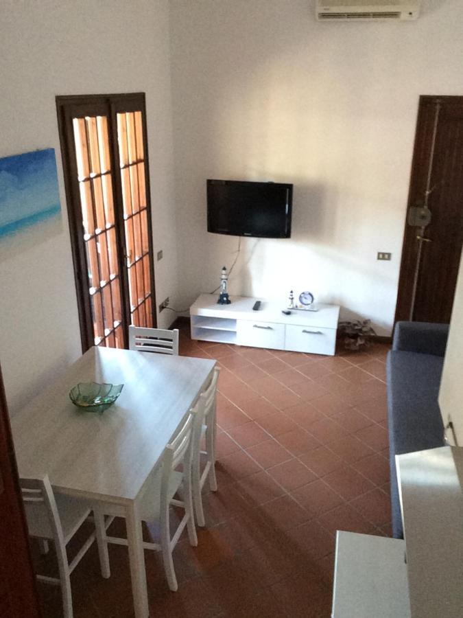 Marina Residence Capitana Luaran gambar